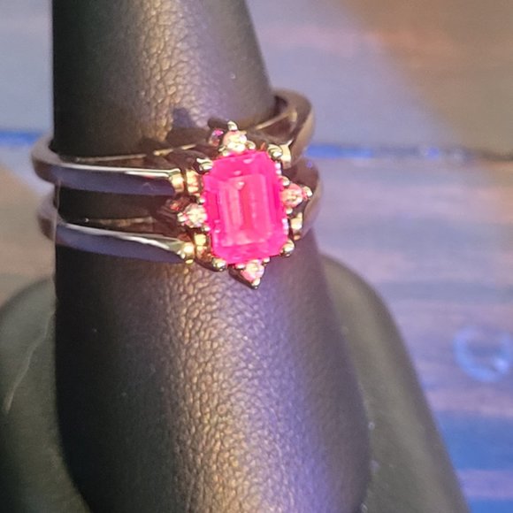 Karis Brand Ruby and Quartz and Sapphire and Quartz Reversable Ring Size 8 1/4 - Picture 2 of 9